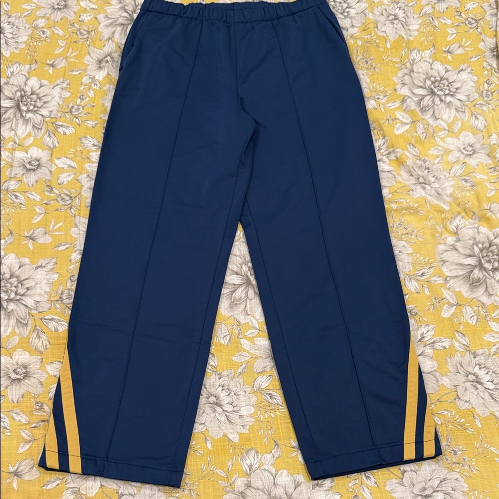 GAP Men's Navy Joggers with Yellow Stripes